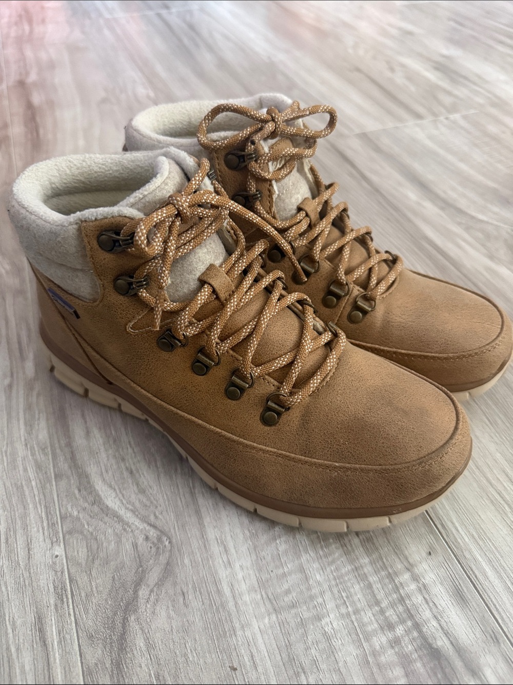 Women’s Sketchers Lace Up Boots